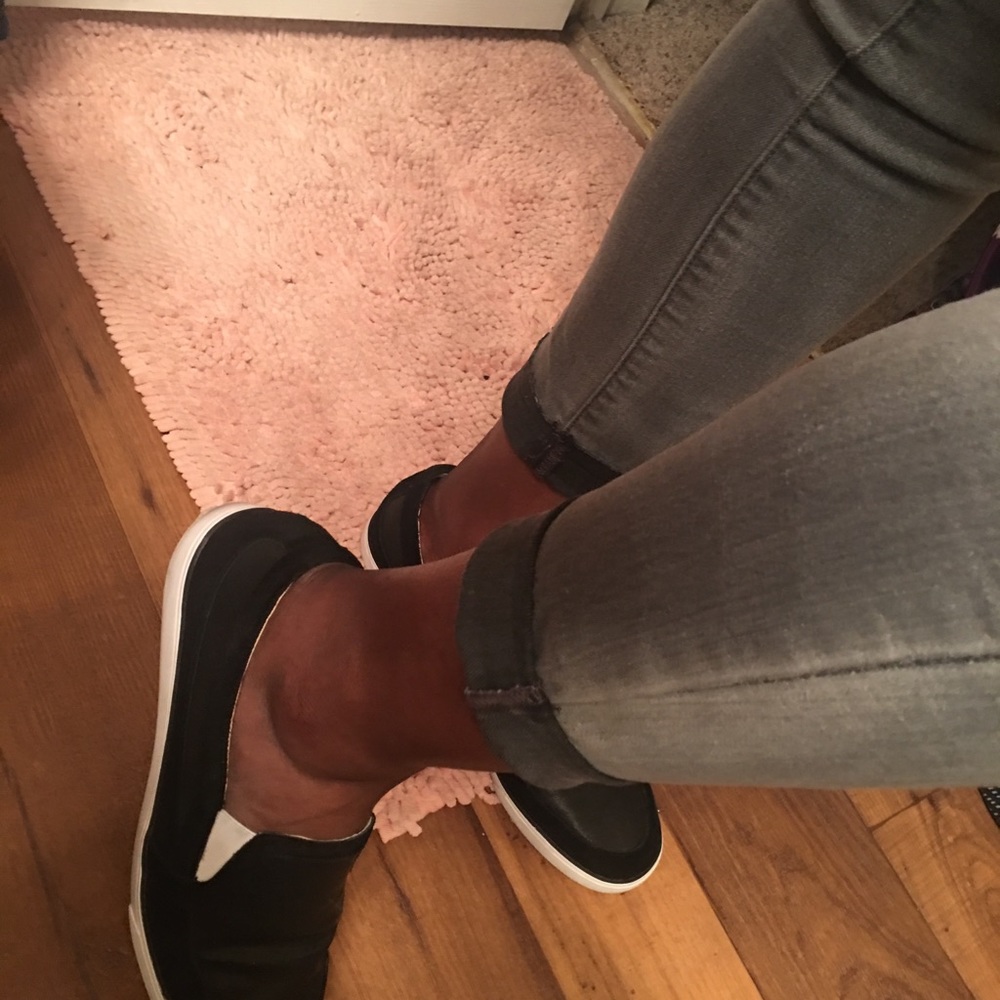 Slip-on's - Picture 4 of 4